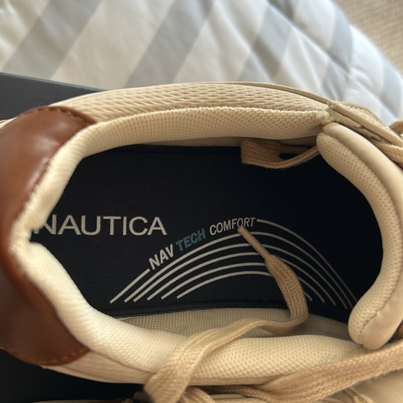 Nautica Men’s low Oxford shoes - Picture 5 of 7